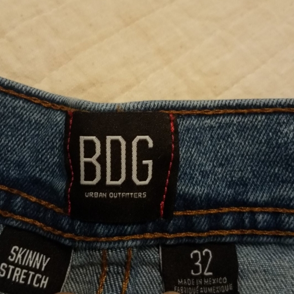 New BDG Stretch Raw Edge Jeans, sz 32 - Picture 4 of 6